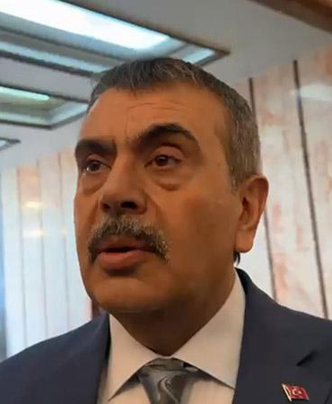Bakan Tekin