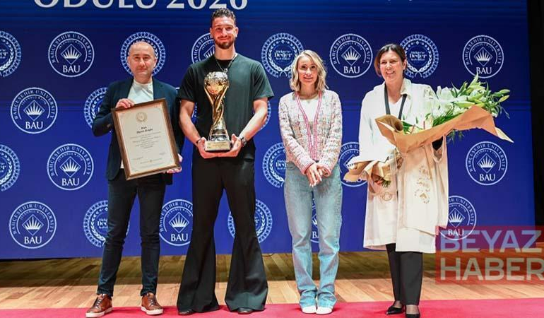Milli basketbolcu Alperen Şengün’e ‘Türkiye’ye Değer Katanlar Ödülü’