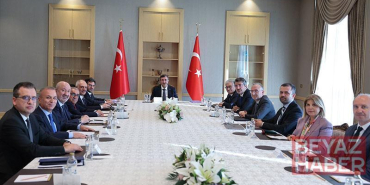 Cevdet Yılmaz, Cumhurbaşkanlığı Ekonomi Politikaları Kurulu üyeleriyle görüştü