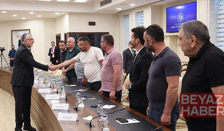 Bakan Işıkhan, Doruk Madencilik işçilerini kabul etti