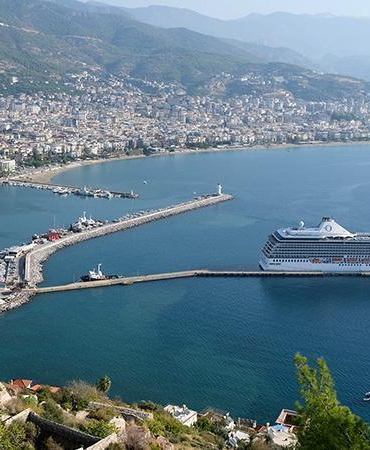 Ruslar konut için en çok Alanya