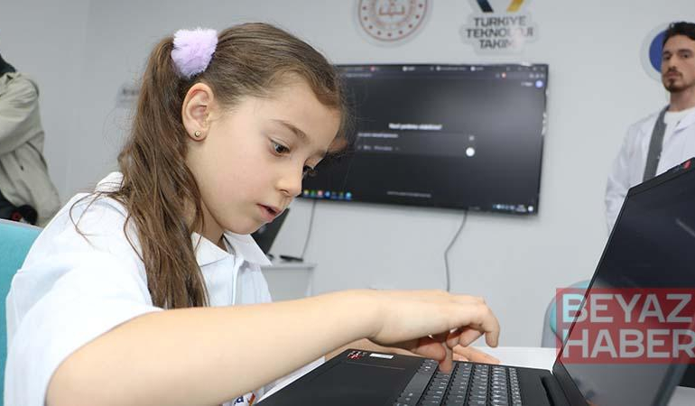 ‘Her 5 gençten 1’i derdini yapay zekaya anlatıyor’