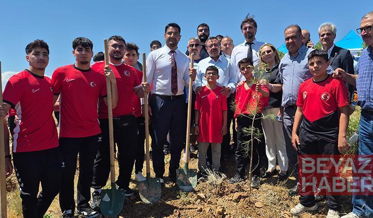 TGF Başkanı Akgül: Misyonumuz sadece sporcu yetiştirmek değil, halka ve çocuklara doğru örnekler sunabilmek