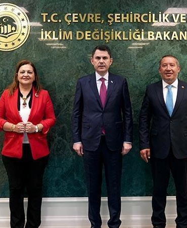 Bakan Kurum, Afyonkarahisar Büyükşehir Belediye Başkanı Köksal