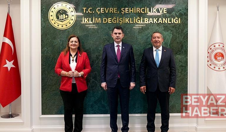 Bakan Kurum, Afyonkarahisar Büyükşehir Belediye Başkanı Köksal