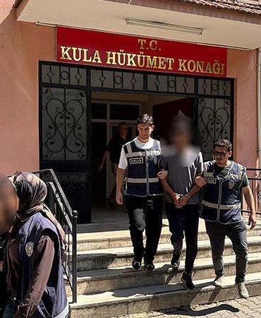 A4 kağıdına emdirilmiş uyuşturucuyla yakalanan 2 şüpheli, tutuklandı