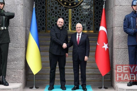 Bakan Güler, Ukrayna Savunma Bakanı Umerov ile bir araya geldi