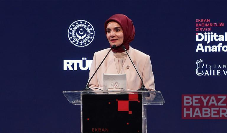 Bakan Göktaş: Hakikati ayırt edebilen ve mahremiyetini koruyabilen nesiller yetiştirmeyi hedefliyoruz