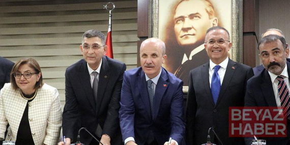 YÖK Başkanı Özvar: İstihdam odaklı yeni bir dönüşüm süreci yürütüyoruz