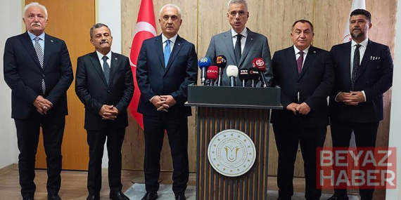 Sağlık Bakanı Memişoğlu, Muş’ta sağlık yatırımlarını değerlendirdi