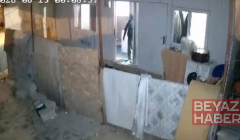 Gaziantep’te 4.6 büyüklüğündeki deprem anı kamerada