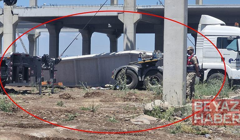 Fabrika inşaatında beton blok, işçilerin üzerine düştü: 1 ölü, 1 yaralı