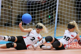 Kadın Goalball Milli Takımı yarı finale çıkınca gözyaşı döktüler