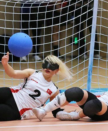 Kadın Goalball Milli Takımı yarı finale çıkınca gözyaşı döktüler