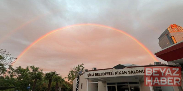 Şişli’de yağışın ardından gökkuşağı oluştu