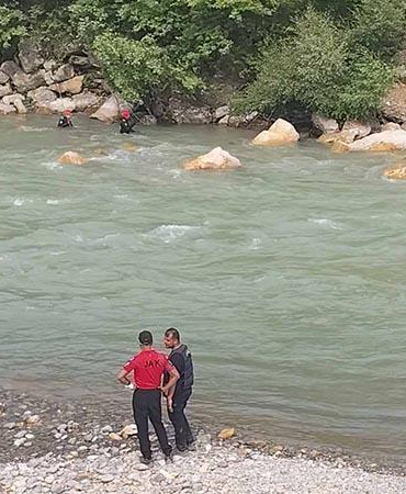 Çayda kaybolan Ahmet aranıyor