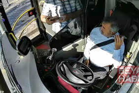 Kimliğini otobüste kaybeden LGS öğrencisine şoförden destek; o anlar kamerada