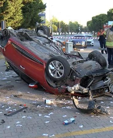 Kartal’da takla atan otomobilin sürücüsü yaralandı