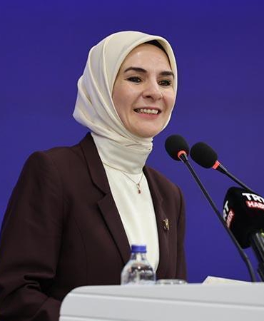 Bakan Göktaş: Evde Bakım Yardımı ödemelerini hesaplara yatırmaya başladık
