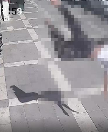 12 yaşındaki çocuk, güvercinlerle ilgilenirken 2