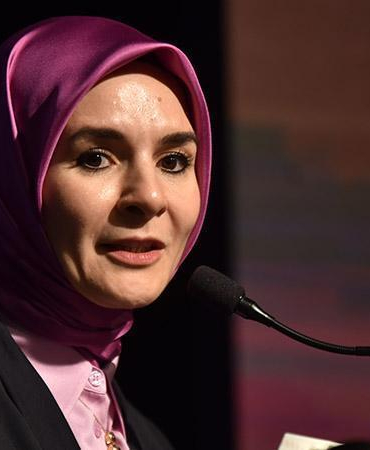 Bakan Göktaş: Kadınların her alanda daha güçlü olduğu Türkiye idealini yaşatıyoruz