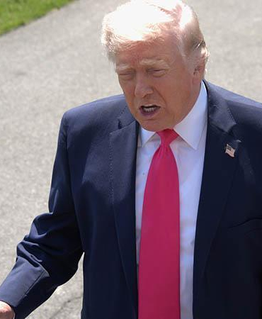 Trump: Petrol yüklü gemiler Hürmüz Boğazı