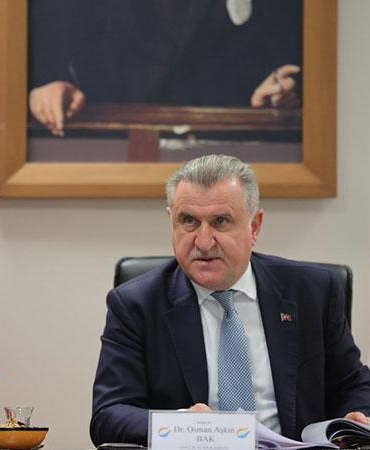 Bakan Bak: Ülkemiz, İstanbul 2027 Avrupa Oyunları’nı başarıyla gerçekleştirecek