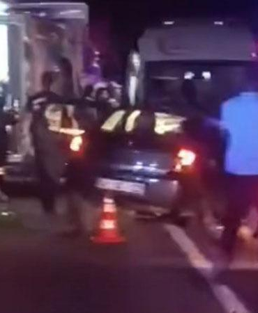 Şanlıurfa’da iki otomobil çarpıştı: 2 ölü, 8 yaralı