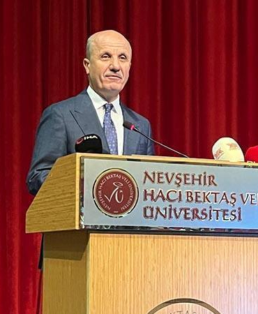YÖK Başkanı Özvar: 77 üniversitenin 79 kampüsü, Spor Dostu Kampüs ünvanını aldı