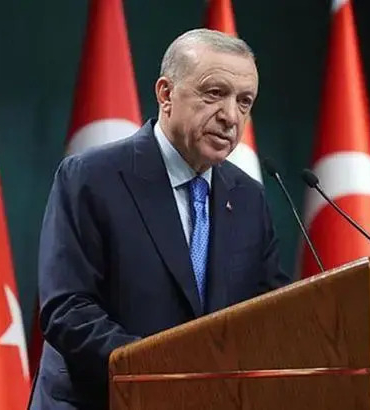Cumhurbaşkanı Erdoğan, güven mektuplarını kabul etti
