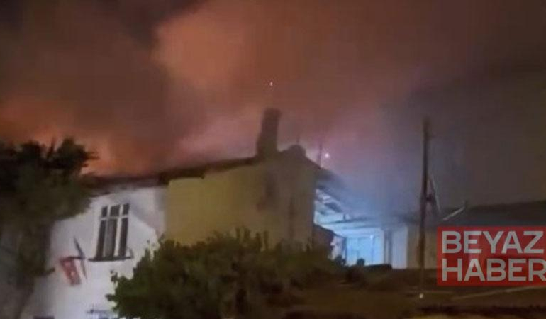 Gaziosmanpaşa’da gecekondu alev alev yandı