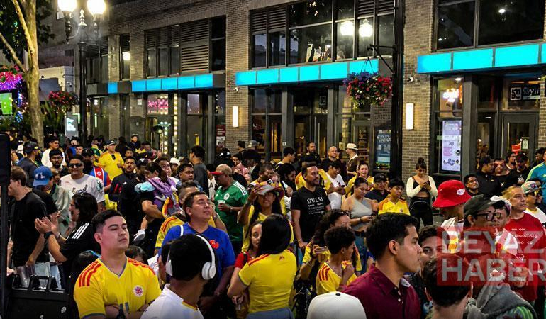 San Jose sokaklarında Kolombiya rüzgarı