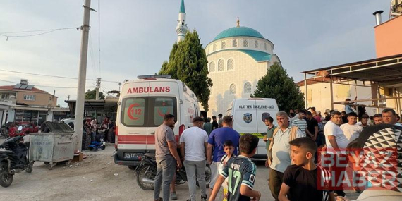Cami inşaatında 2 işçi iskeleden düştü: 1 ölü, 1 yaralı