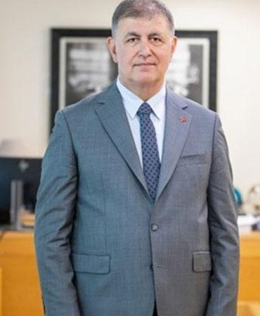 İzmir Büyükşehir Belediye Başkanı Cemil Tugay, CHP’den istifa etti