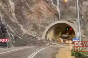 Artvin- Erzurum karayolunda heyelan