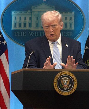 Trump: Lübnan, Hizbullah ve İsrail dahil tüm cephelerde tam bir ateşkes bekliyoruz