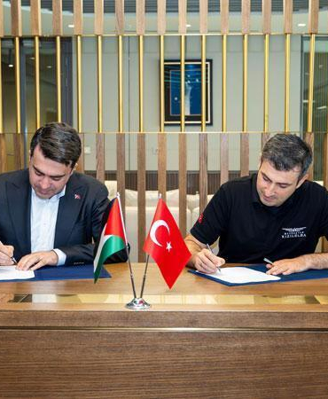 Baykar’dan Filistinli öğrencilere destek