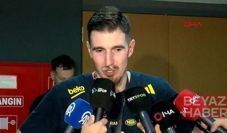 Nando de Colo: Kariyerimi böyle bitirdiğim için mutluyum