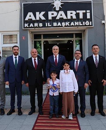Bakan Işıkhan: Sağlıkta, sosyal güvenlikte, sosyal hizmetlerde dünyada örnek alınacak konuma ulaştık