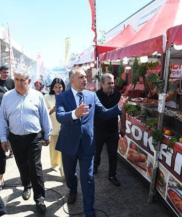 Akdeniz İlleri Tanıtım Günleri’nde Osmaniye standına yoğun ilgi