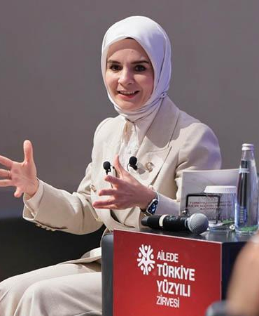Evlenen çiftlere 1 milyar 52 milyon liralık ödeme desteği