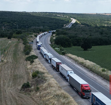 Hamzabeyli Sınır Kapısı’nda 20 kilometre TIR kuyruğu