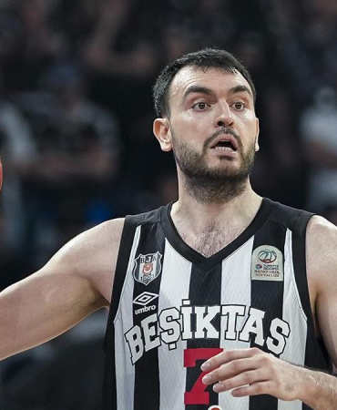Yiğit Arslan, Beşiktaş'a veda etti