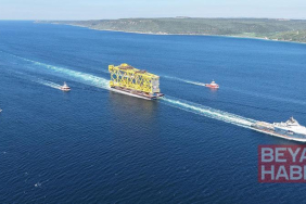 350 metrelik sondaj platform iskelesi Çanakkale Boğazı