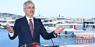 Bakan Uraloğlu: Son 14 yılın en yüksek mayıs ayı kruvaziyer ve yolcu sayısına ulaştık