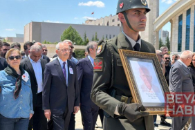 Kemal Kılıçdaroğlu, cenaze törenine katıldı