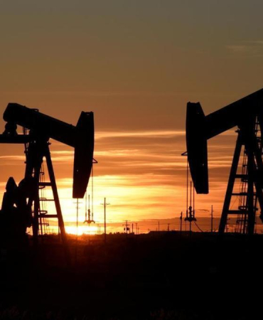 ABD'de ham petrol stokları beklentilerin üzerinde azaldı