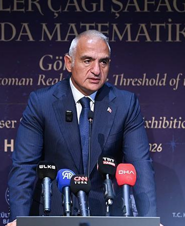 Bakan Ersoy, ‘Gökküre’ sergisinin açılışını gerçekleştirdi