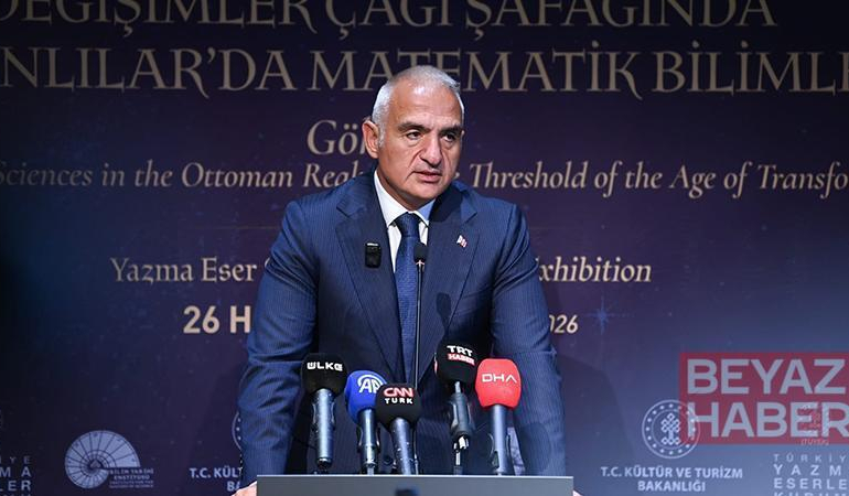 Bakan Ersoy, ‘Gökküre’ sergisinin açılışını gerçekleştirdi
