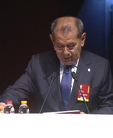 Dursun Özbek: Yalnızca bugünü değil Galatasaray